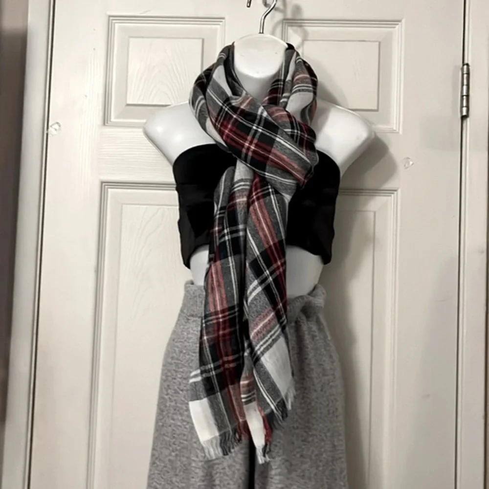 Naturally Knotty Red Black White & Blue Tartan Plaid Scarf Shawl Coverup